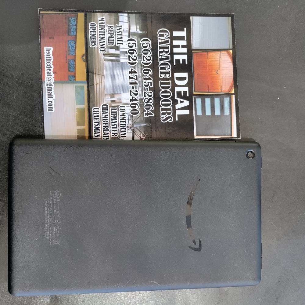 Amazon fire tablet - Picture 4 of 5
